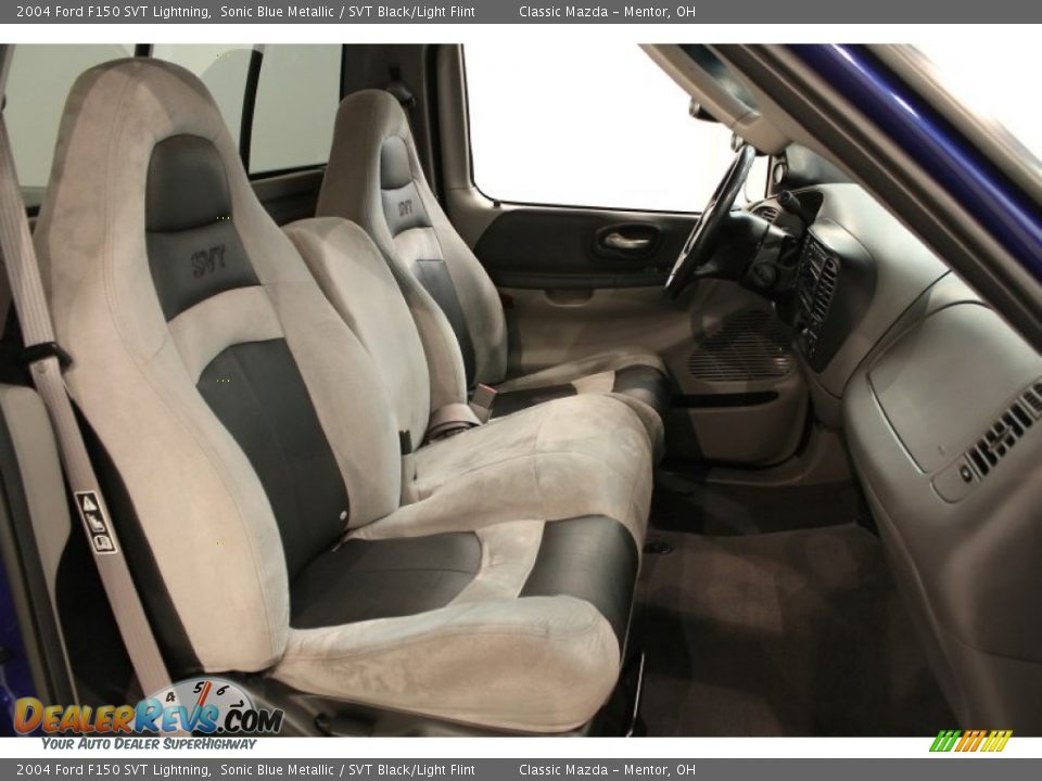 SVT Black/Light Flint Interior - 2004 Ford F150 SVT Lightning Photo #22