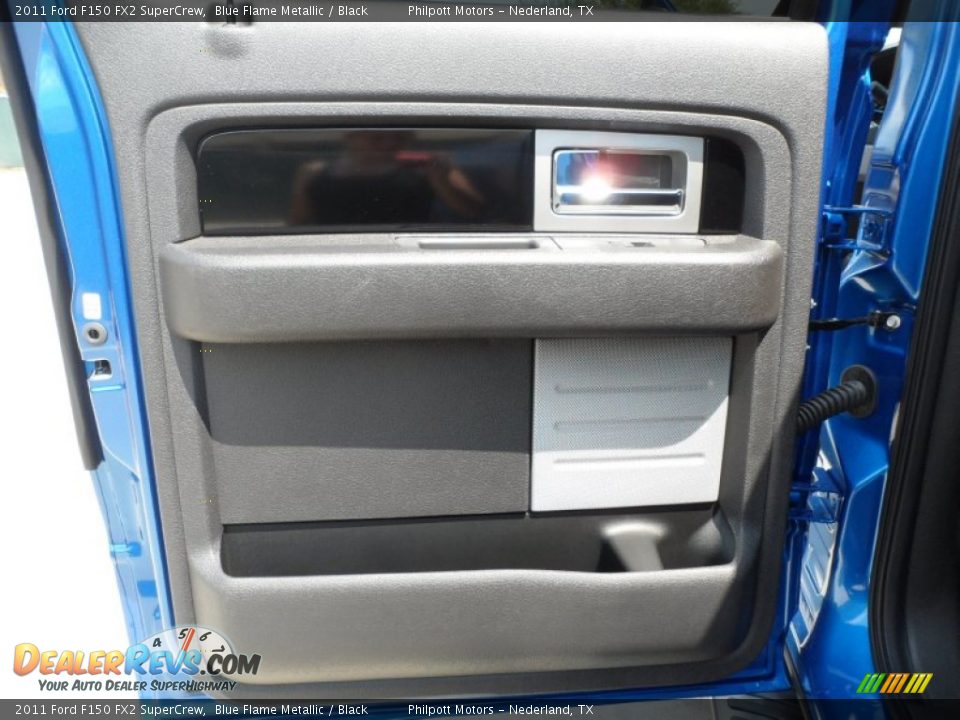 Door Panel of 2011 Ford F150 FX2 SuperCrew Photo #22