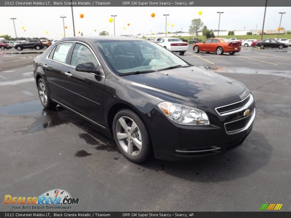 Front 3/4 View of 2012 Chevrolet Malibu LT Photo #3