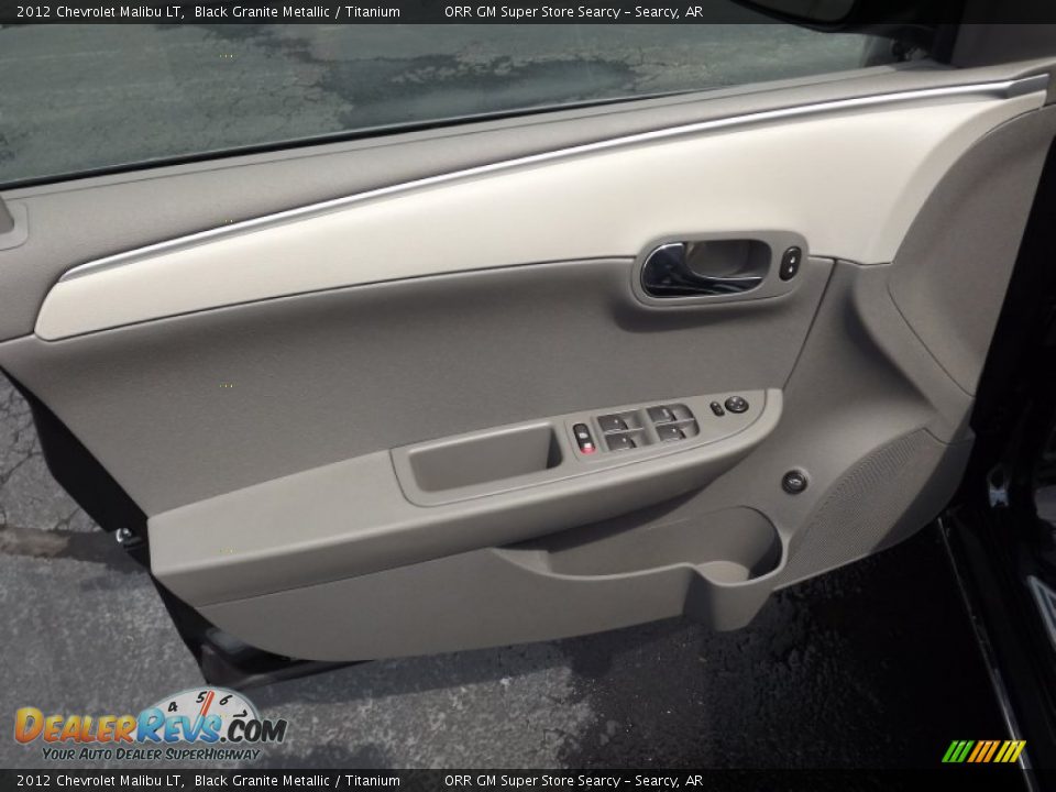 Door Panel of 2012 Chevrolet Malibu LT Photo #12