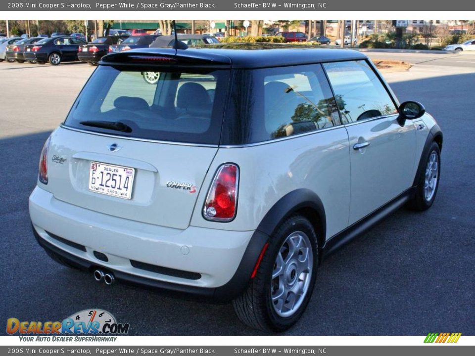 2006 Mini Cooper S Hardtop Pepper White / Space Gray/Panther Black Photo #7