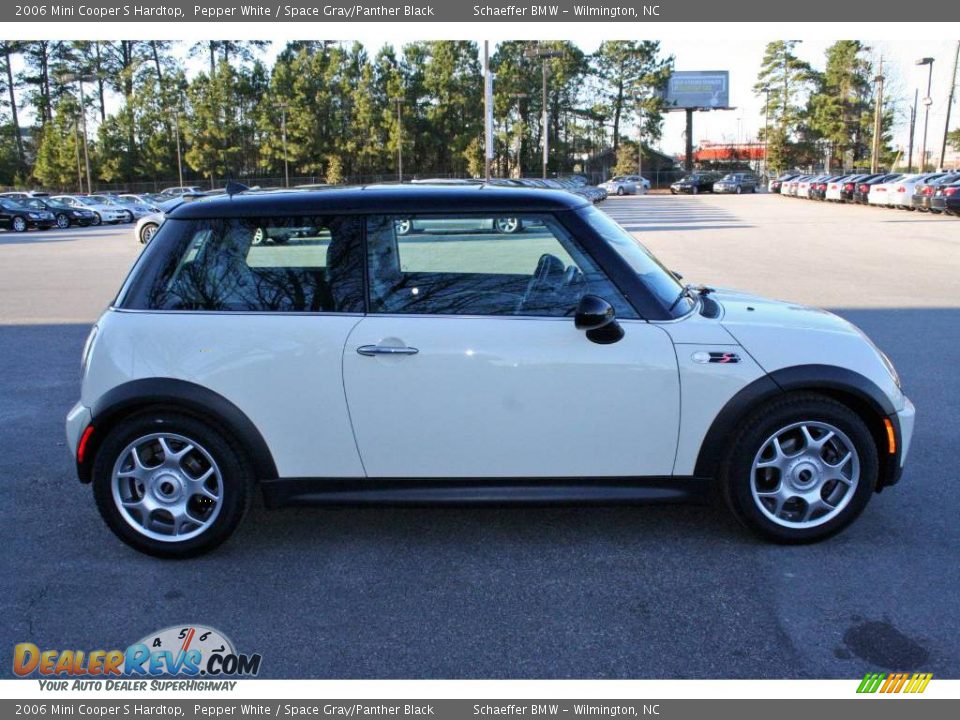 2006 Mini Cooper S Hardtop Pepper White / Space Gray/Panther Black Photo #8