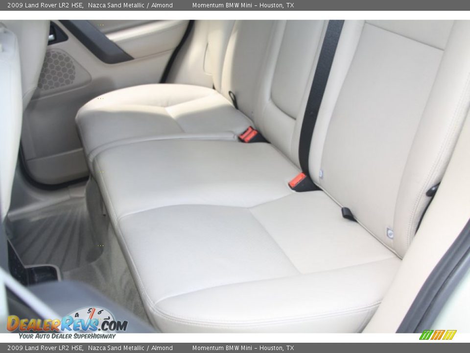 2009 Land Rover LR2 HSE Nazca Sand Metallic / Almond Photo #15