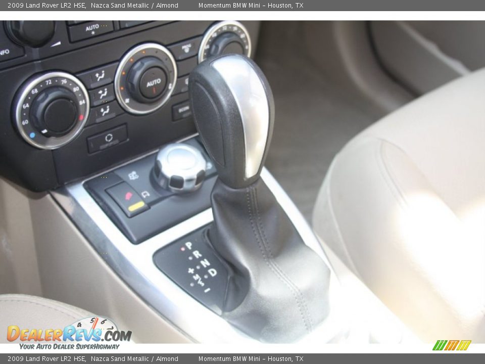 2009 Land Rover LR2 HSE Nazca Sand Metallic / Almond Photo #24