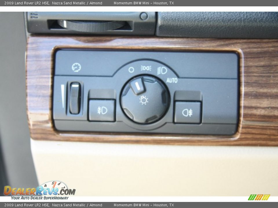 2009 Land Rover LR2 HSE Nazca Sand Metallic / Almond Photo #28