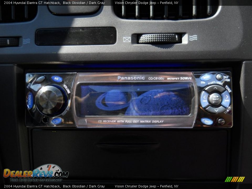 Audio System of 2004 Hyundai Elantra GT Hatchback Photo #5