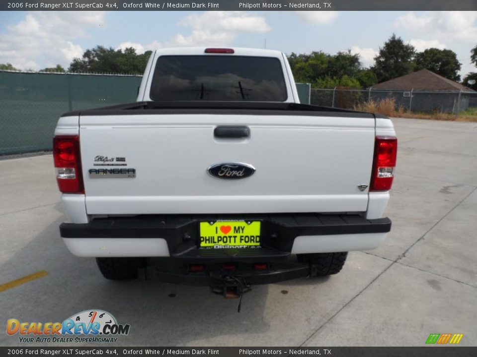 2006 Ford Ranger XLT SuperCab 4x4 Oxford White / Medium Dark Flint Photo #4