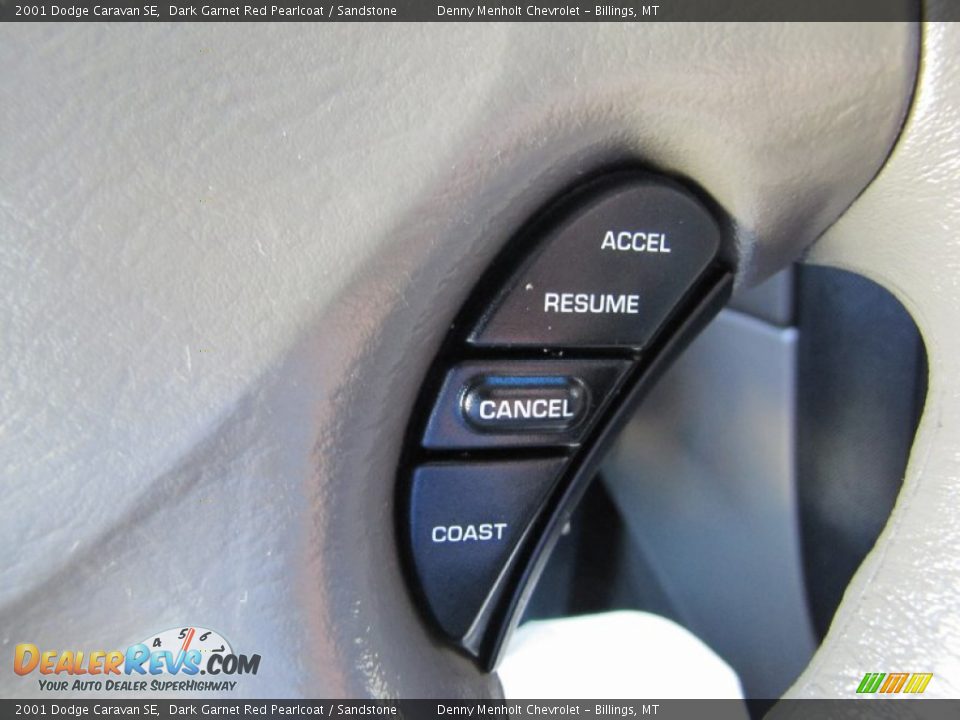 Controls of 2001 Dodge Caravan SE Photo #8