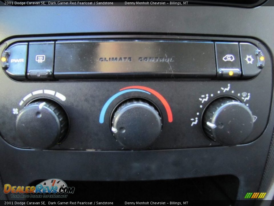 Controls of 2001 Dodge Caravan SE Photo #14