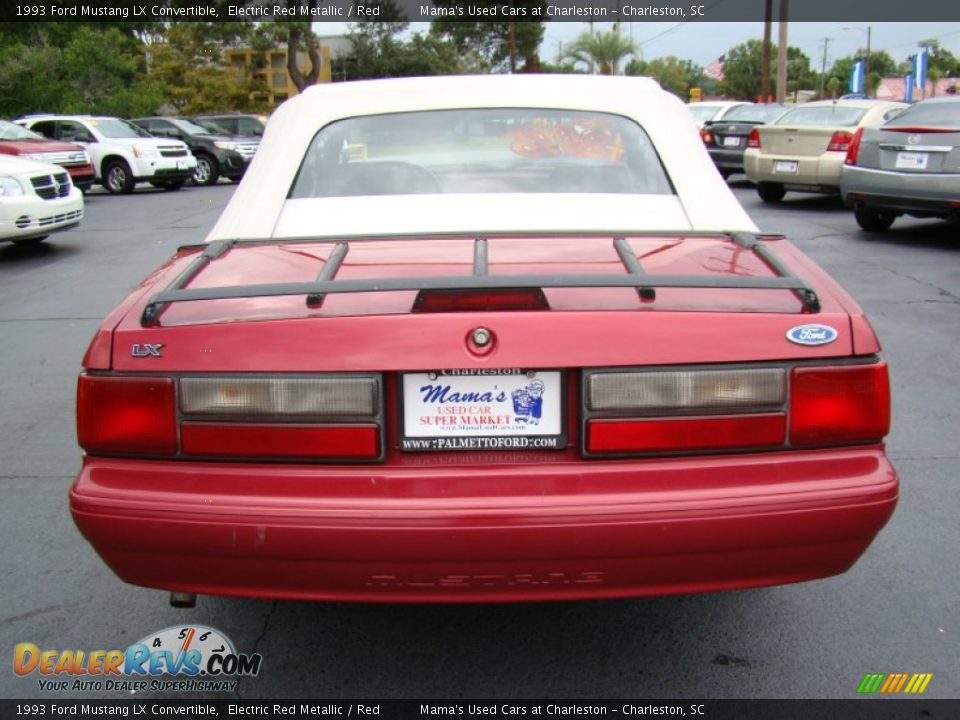 1993 Ford Mustang LX Convertible Electric Red Metallic / Red Photo #7