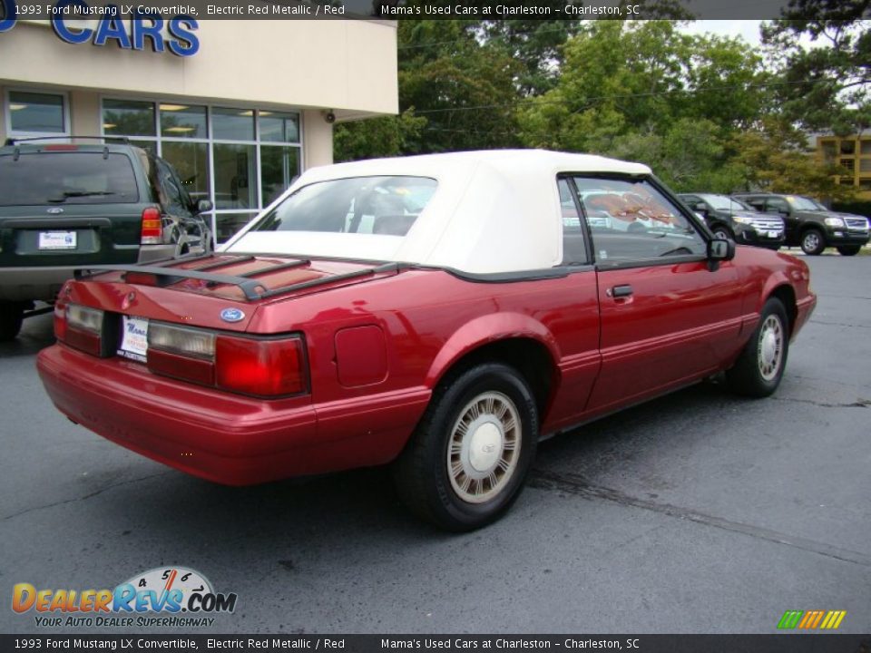 1993 Ford Mustang LX Convertible Electric Red Metallic / Red Photo #8