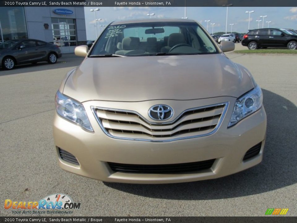 2010 Toyota Camry LE Sandy Beach Metallic / Bisque Photo #13