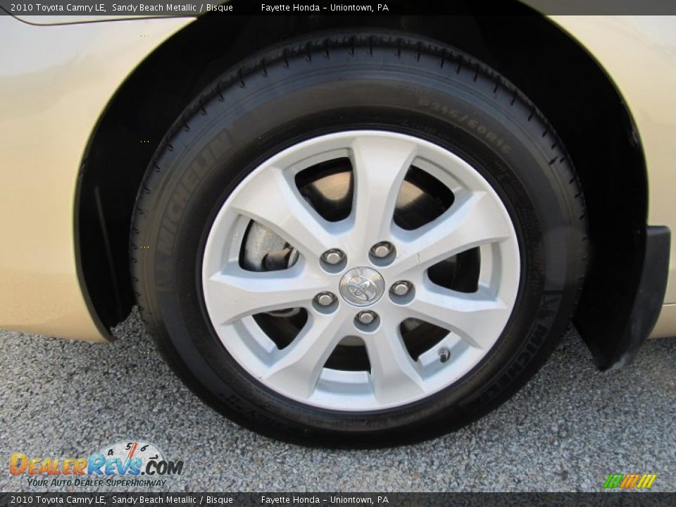 2010 Toyota Camry LE Sandy Beach Metallic / Bisque Photo #16