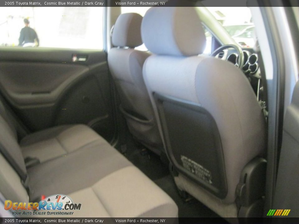 2005 Toyota Matrix Cosmic Blue Metallic / Dark Gray Photo #22