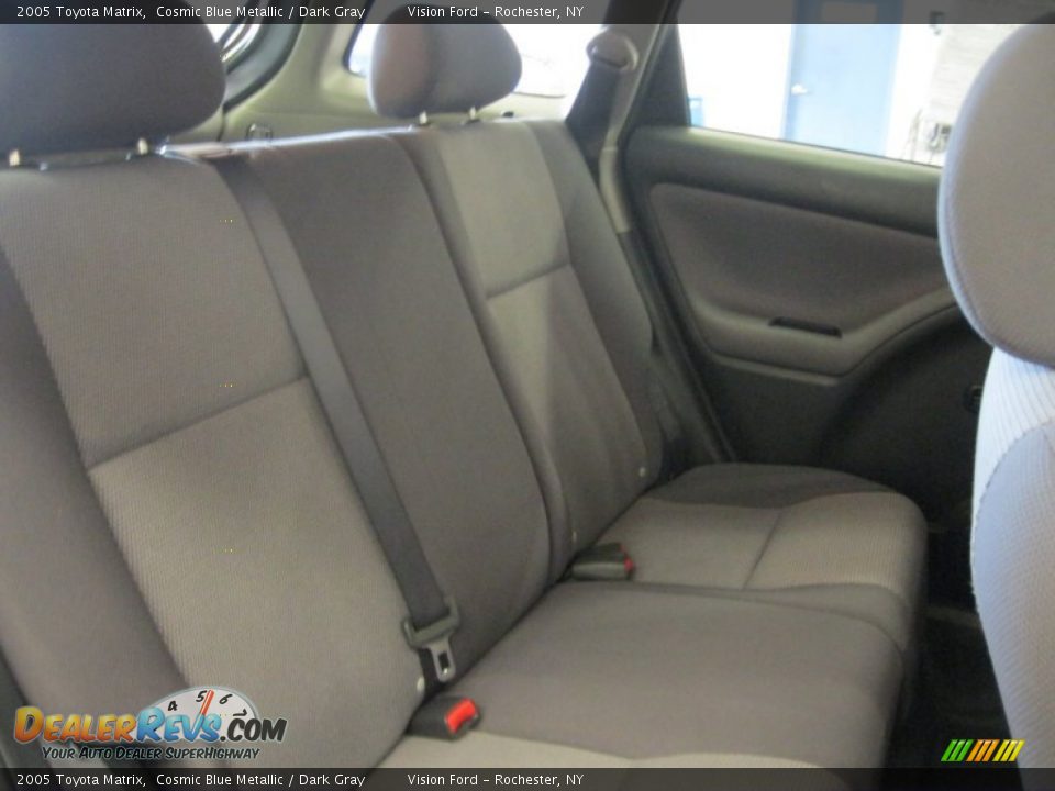 2005 Toyota Matrix Cosmic Blue Metallic / Dark Gray Photo #23