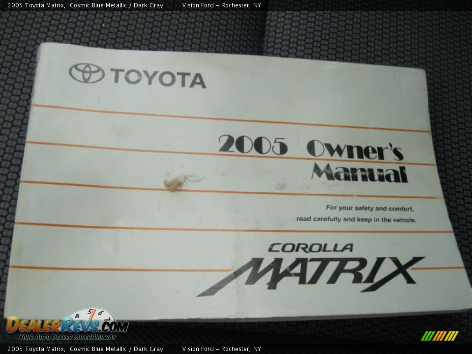 2005 Toyota Matrix Cosmic Blue Metallic / Dark Gray Photo #24