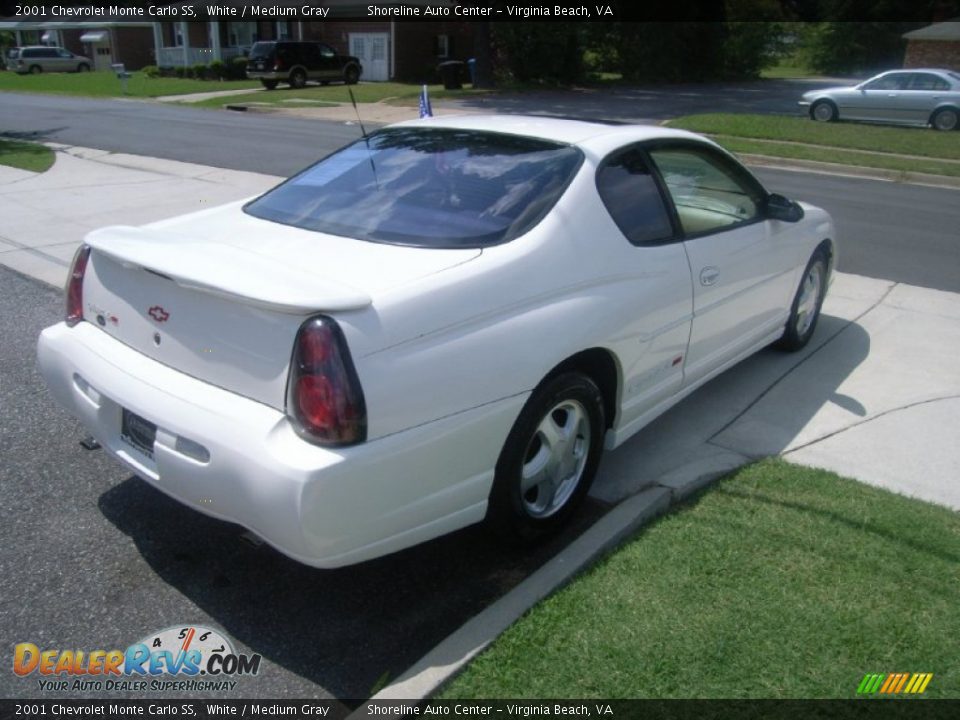 2001 Chevrolet Monte Carlo SS White / Medium Gray Photo #5