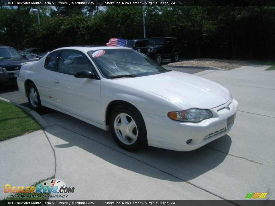 2001 Chevrolet Monte Carlo SS White / Medium Gray Photo #7