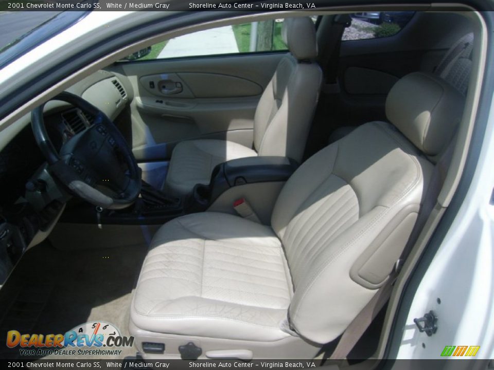 2001 Chevrolet Monte Carlo SS White / Medium Gray Photo #13