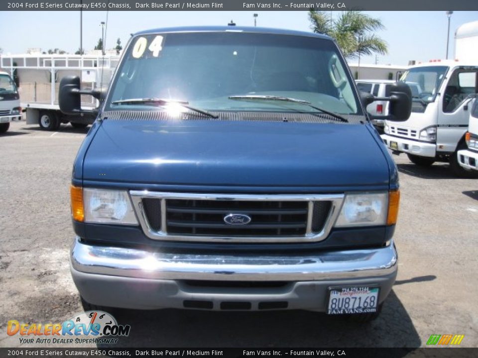 2004 Ford E Series Cutaway E450 Chassis Dark Blue Pearl / Medium Flint Photo #2