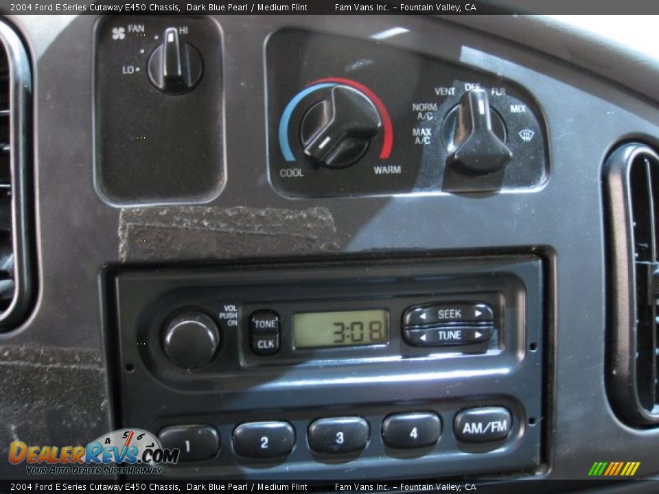 2004 Ford E Series Cutaway E450 Chassis Dark Blue Pearl / Medium Flint Photo #9