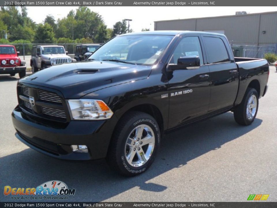 Front 3/4 View of 2012 Dodge Ram 1500 Sport Crew Cab 4x4 Photo #1