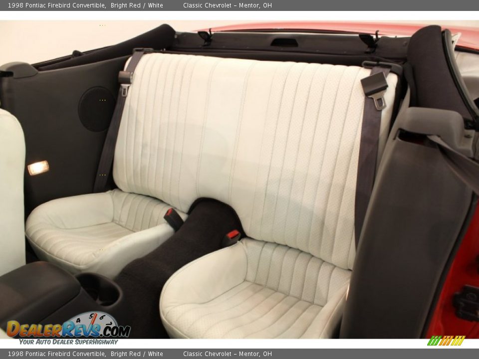 White Interior - 1998 Pontiac Firebird Convertible Photo #16