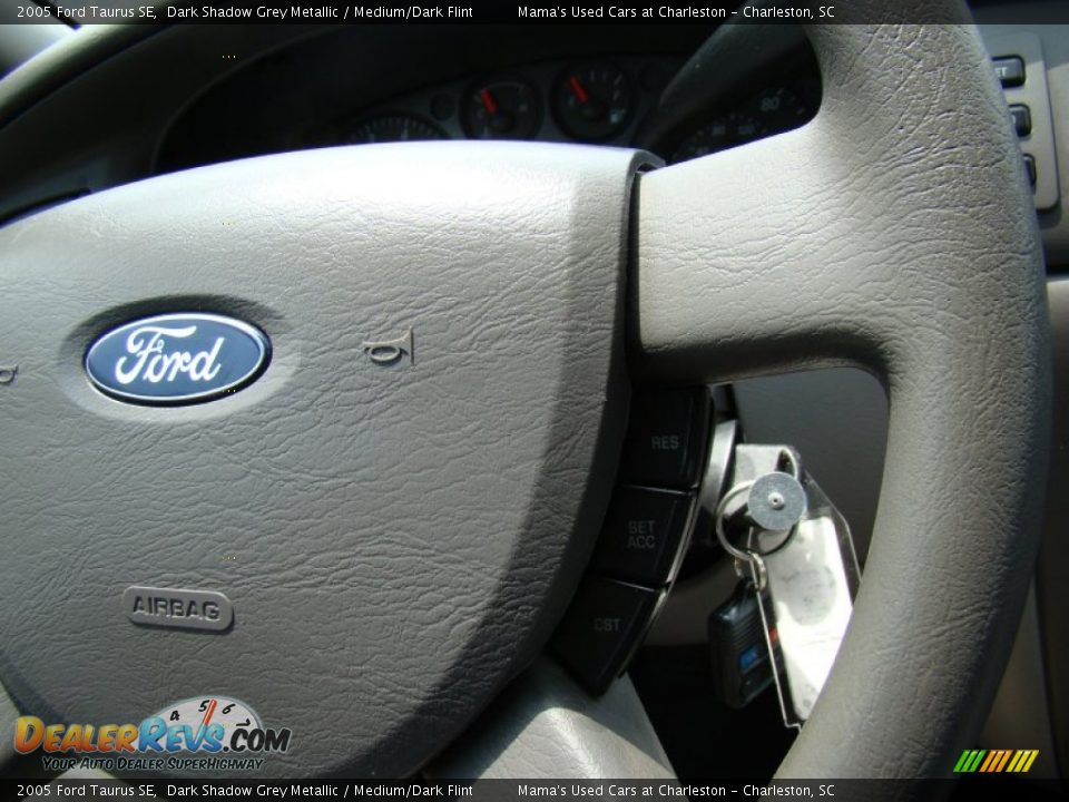 2005 Ford Taurus SE Dark Shadow Grey Metallic / Medium/Dark Flint Photo #24