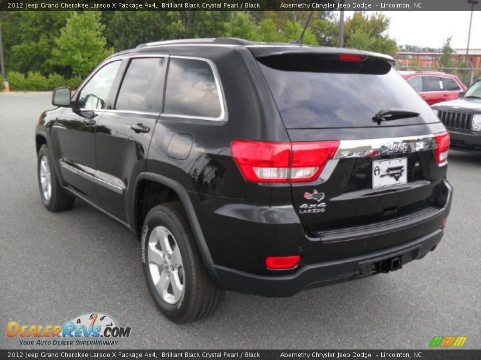 2012 Jeep Grand Cherokee Laredo X Package 4x4 Brilliant Black Crystal Pearl / Black Photo #2