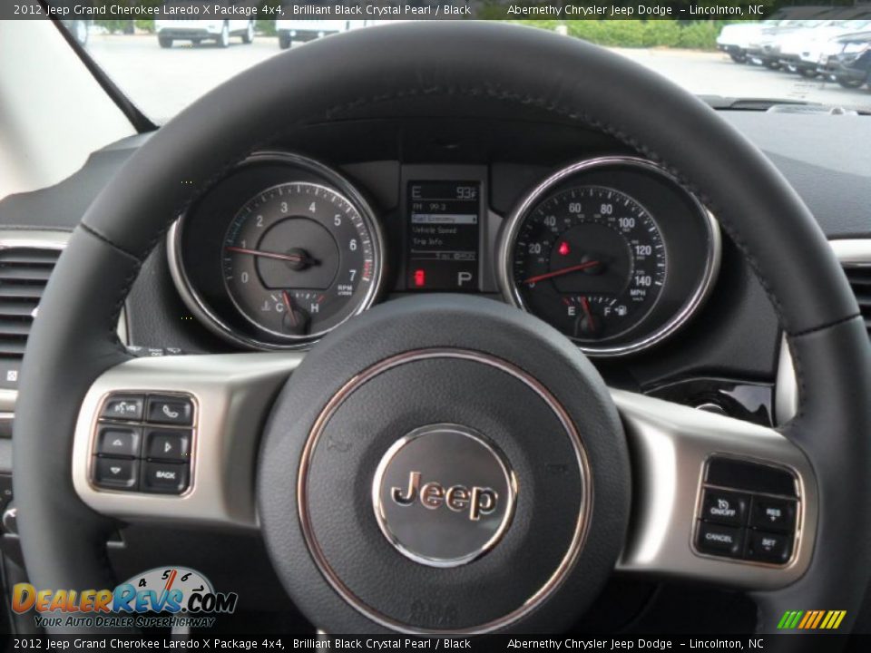 2012 Jeep Grand Cherokee Laredo X Package 4x4 Steering Wheel Photo #13
