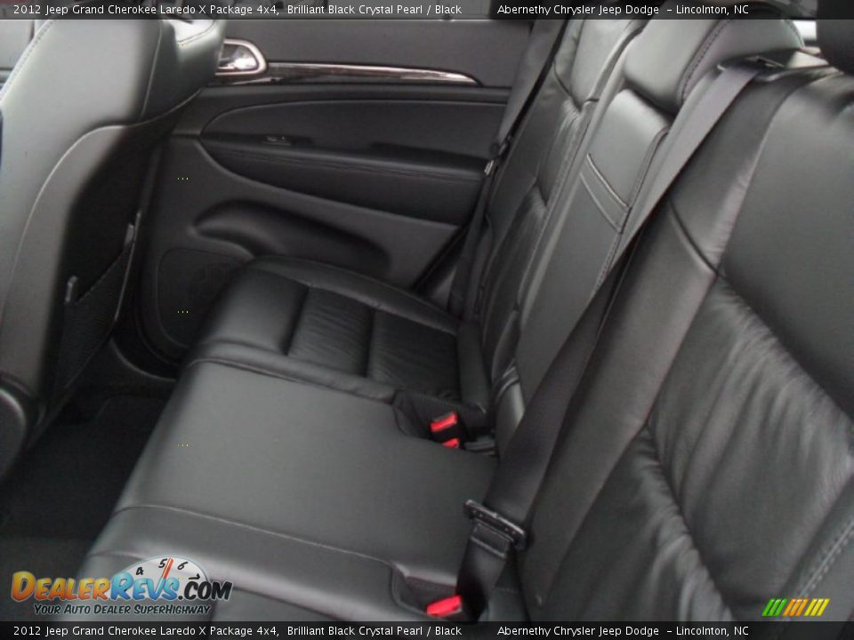 2012 Jeep Grand Cherokee Laredo X Package 4x4 Brilliant Black Crystal Pearl / Black Photo #15