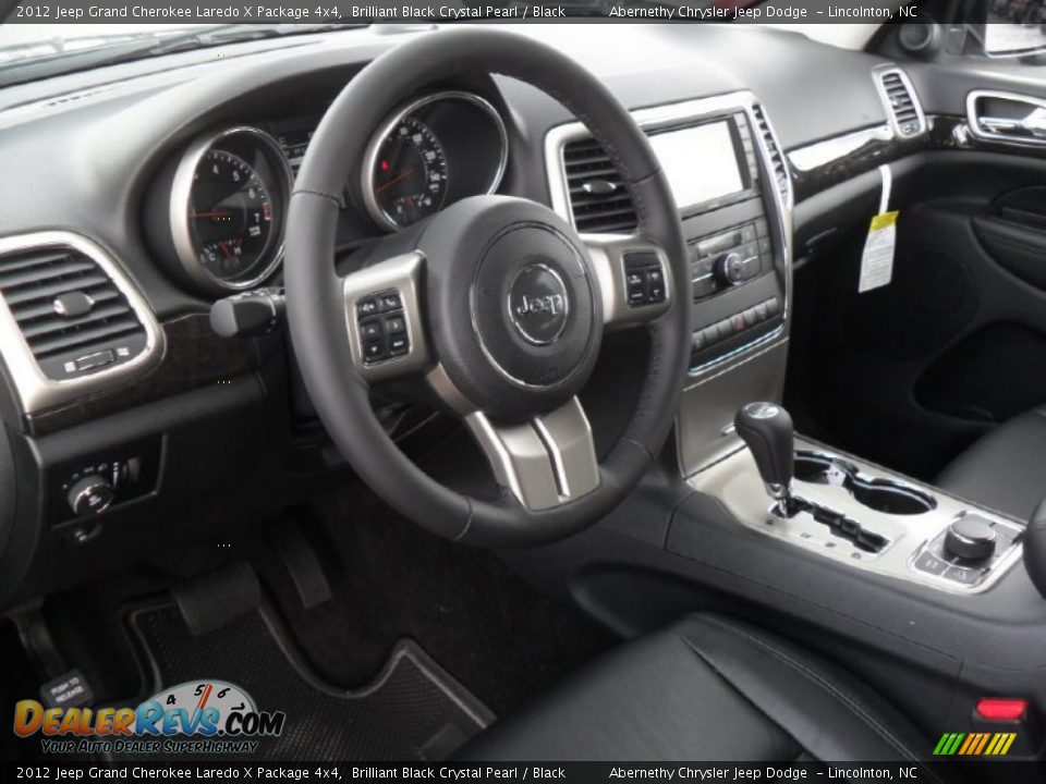 Black Interior - 2012 Jeep Grand Cherokee Laredo X Package 4x4 Photo #26