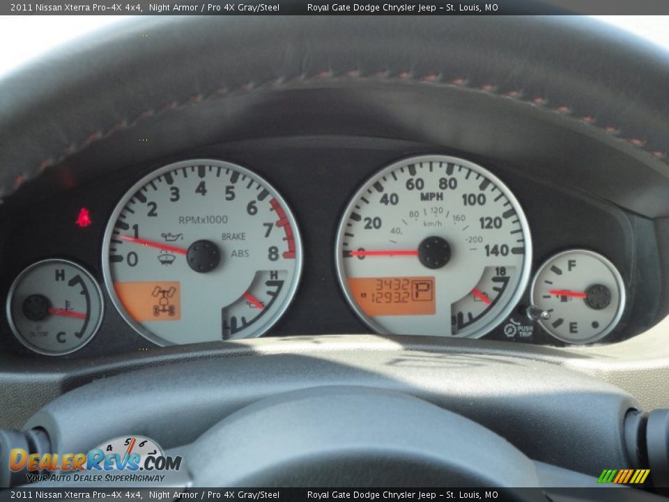 2011 Nissan Xterra Pro-4X 4x4 Night Armor / Pro 4X Gray/Steel Photo #17
