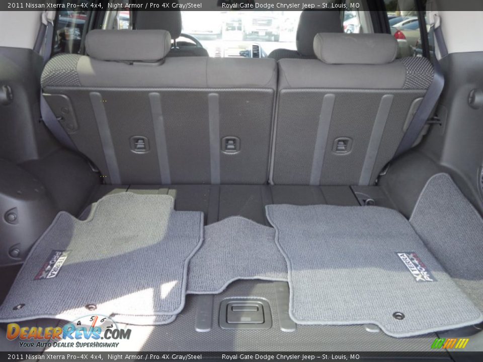 2011 Nissan Xterra Pro-4X 4x4 Night Armor / Pro 4X Gray/Steel Photo #22