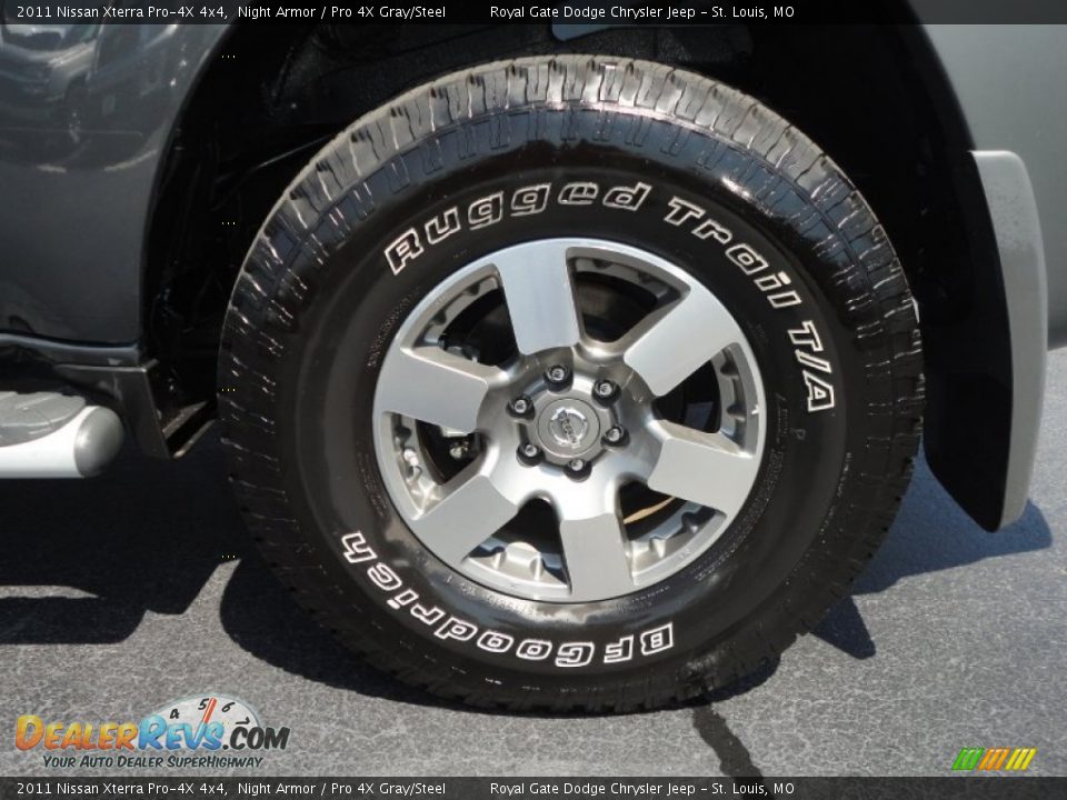 2011 Nissan Xterra Pro-4X 4x4 Night Armor / Pro 4X Gray/Steel Photo #33