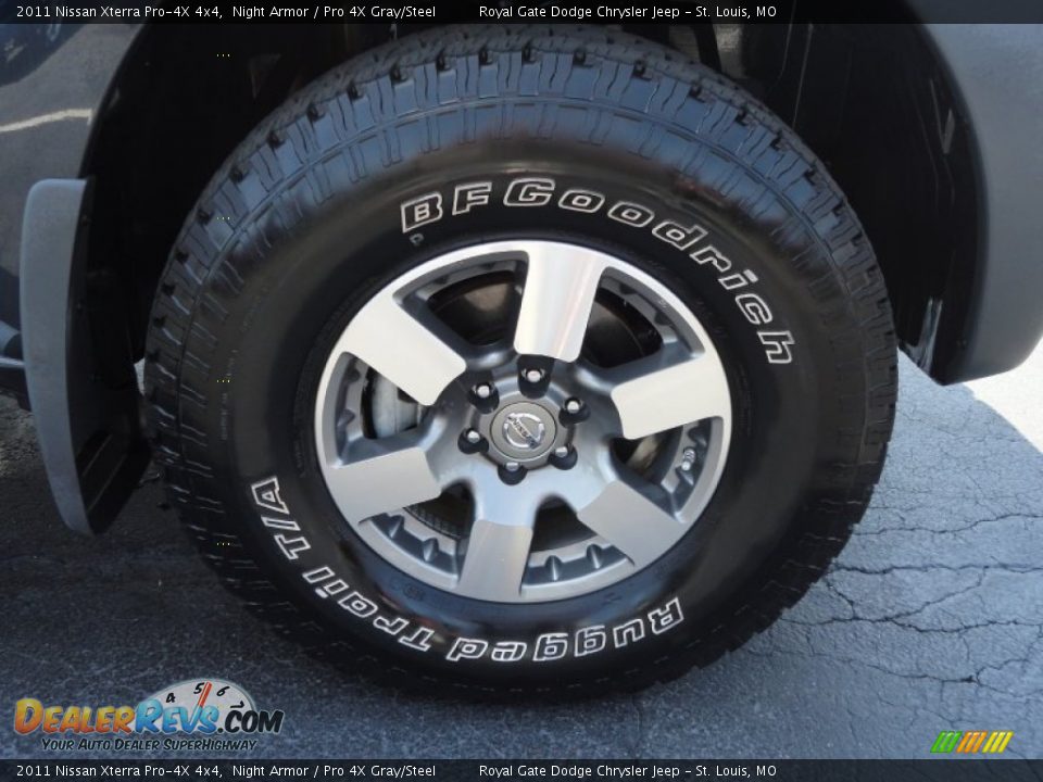 2011 Nissan Xterra Pro-4X 4x4 Night Armor / Pro 4X Gray/Steel Photo #35