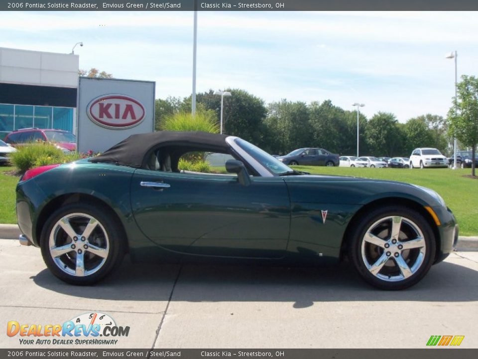 2006 Pontiac Solstice Roadster Envious Green / Steel/Sand Photo #6