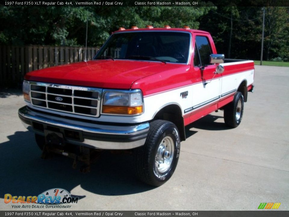 1997 Ford F350 XLT Regular Cab 4x4 Vermillion Red / Opal Grey Photo #1