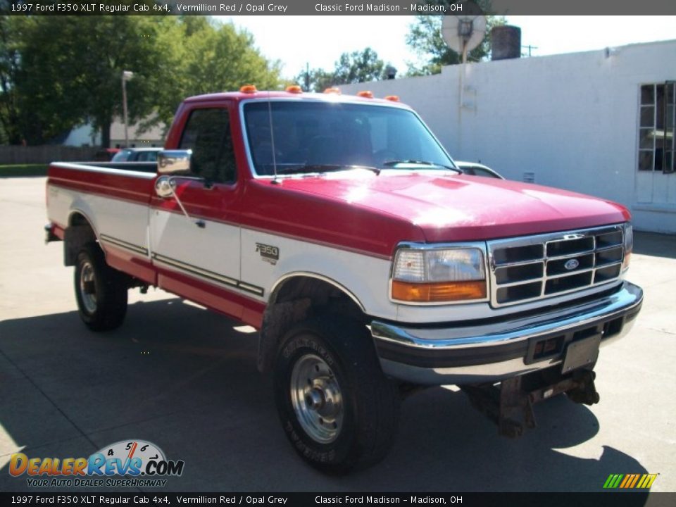 1997 Ford F350 XLT Regular Cab 4x4 Vermillion Red / Opal Grey Photo #3