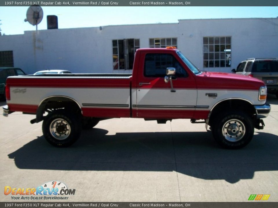 1997 Ford F350 XLT Regular Cab 4x4 Vermillion Red / Opal Grey Photo #4