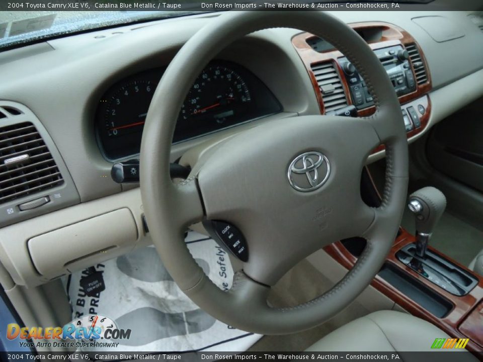 Dashboard of 2004 Toyota Camry XLE V6 Photo #15