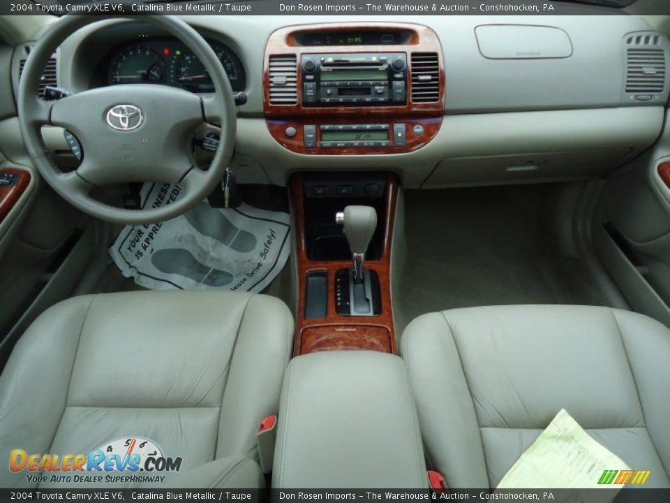 Taupe Interior - 2004 Toyota Camry XLE V6 Photo #32