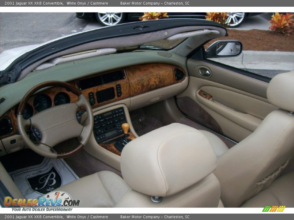 2001 Jaguar XK XK8 Convertible White Onyx / Cashmere Photo #10