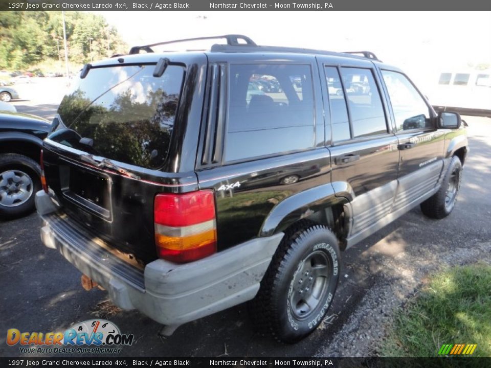 1997 Jeep Grand Cherokee Laredo 4x4 Black / Agate Black Photo #7