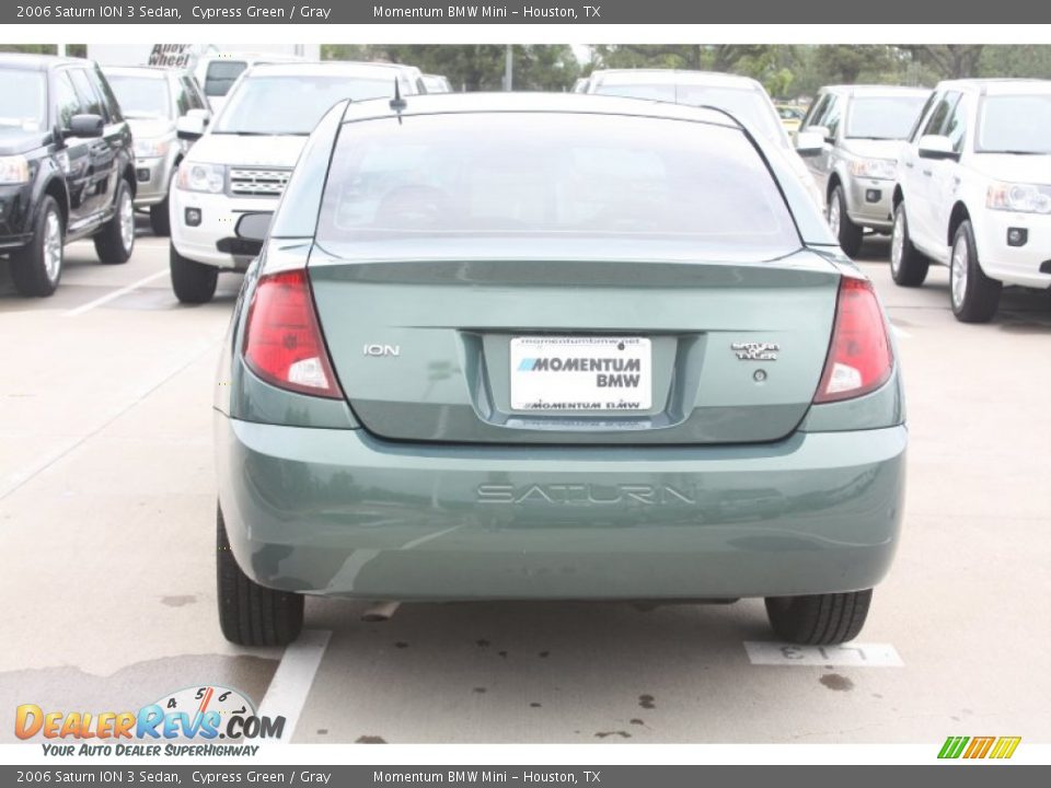 2006 Saturn ION 3 Sedan Cypress Green / Gray Photo #4