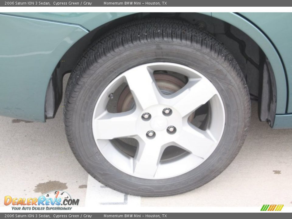 2006 Saturn ION 3 Sedan Cypress Green / Gray Photo #10
