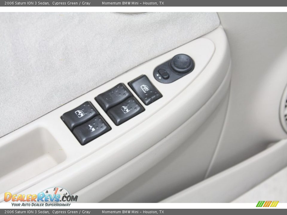 2006 Saturn ION 3 Sedan Cypress Green / Gray Photo #17