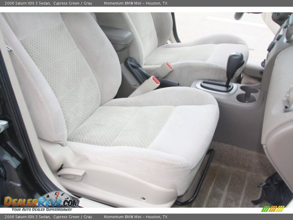 2006 Saturn ION 3 Sedan Cypress Green / Gray Photo #33