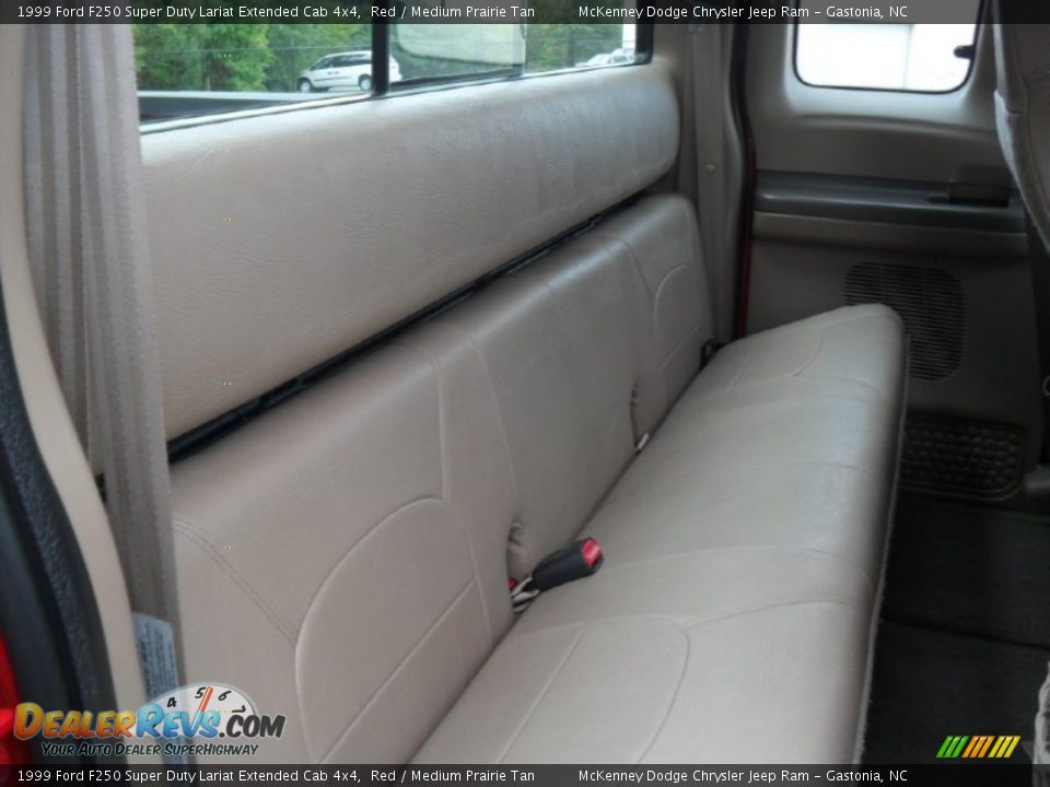 Medium Prairie Tan Interior - 1999 Ford F250 Super Duty Lariat Extended Cab 4x4 Photo #18