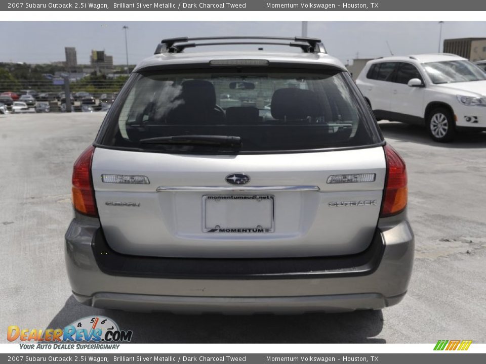 2007 Subaru Outback 2.5i Wagon Brilliant Silver Metallic / Dark Charcoal Tweed Photo #6